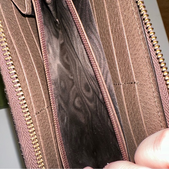 Gucci Ophidia GG Zip Around Wallet - Picture 4 of 16
